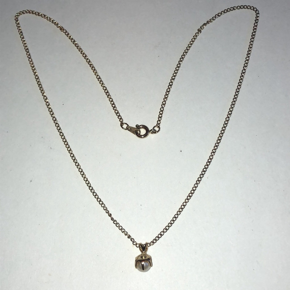 Vintage Gold Tone Chain Dainty Faux Pearl Pendant Necklace - Picture 5 of 7